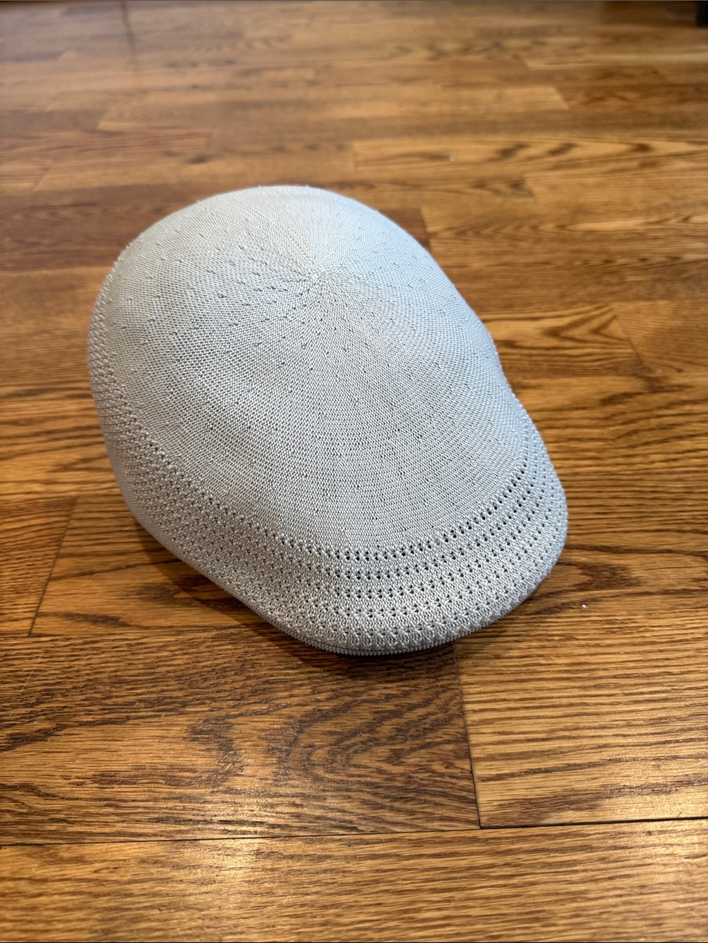 Kangol Men's Light Gray Knit Ivy Cap